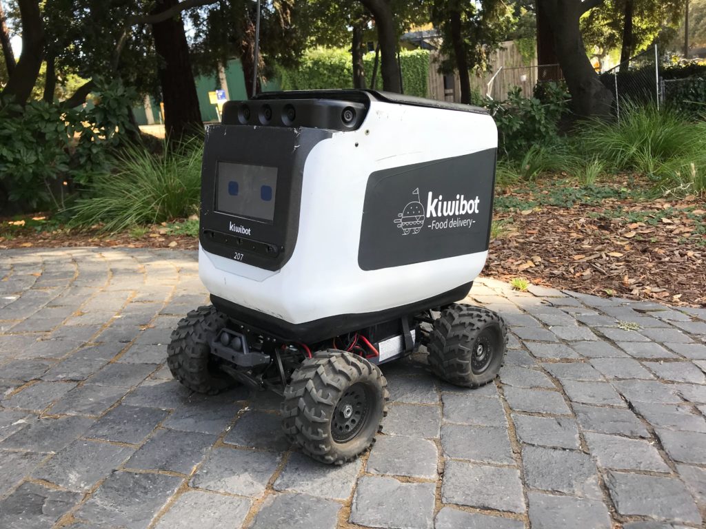 KiwiBot Livrare mancare